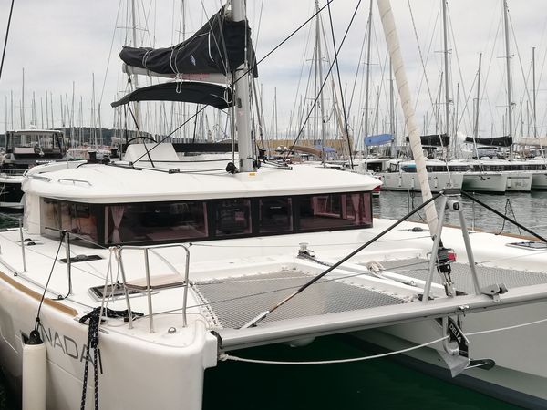 Lagoon 450 F | Nada