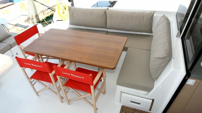 Fountaine Pajot Lucia 40 | Luna Rossa 2