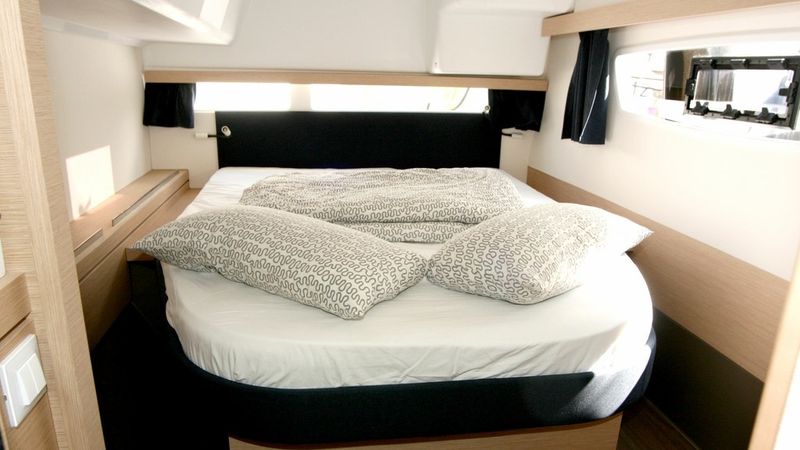 Fountaine Pajot Lucia 40 | Luna Rossa 2