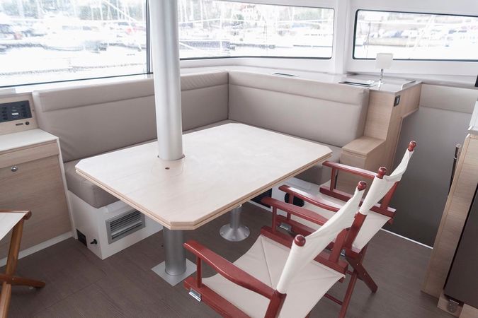 Bali 4.5 | Sylvester