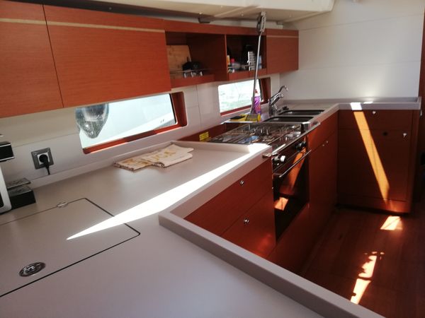 Beneteau Oceanis 46.1 | Libertine