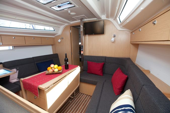 Bavaria Cruiser 37 | Matija