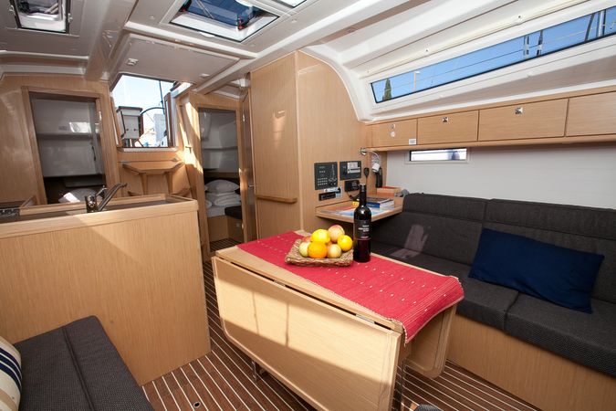 Bavaria Cruiser 37 | Matija