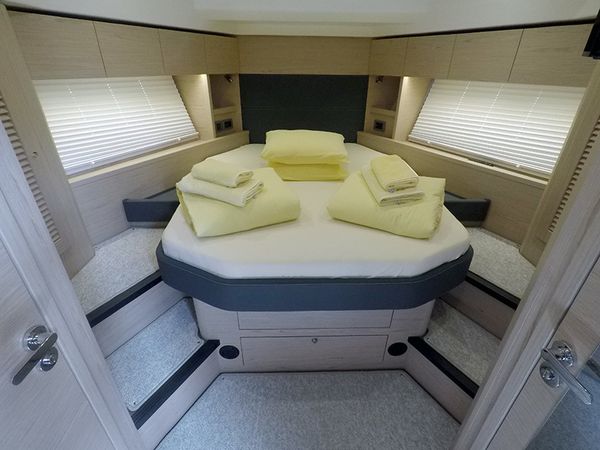 Beneteau Swift Trawler 47 | Ocean dreamer
