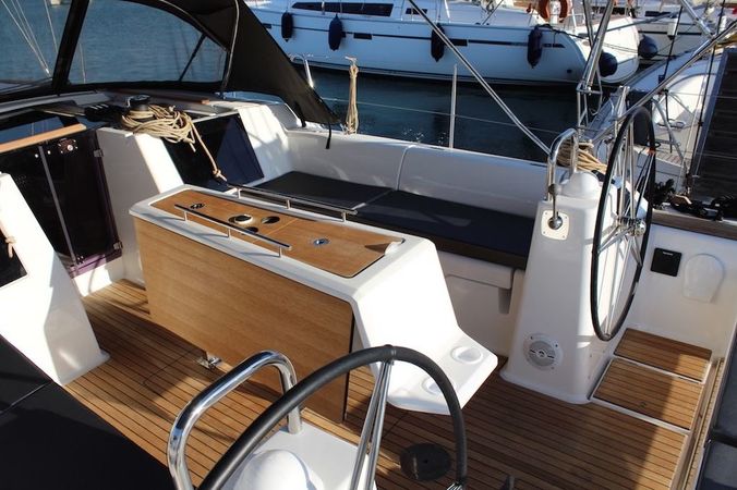 Dufour 460 GL | Why Not 13