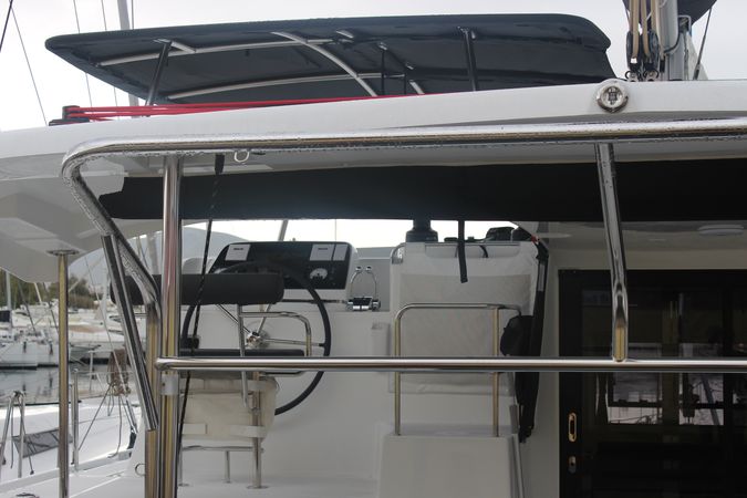 Lagoon 42 | Melissanthi