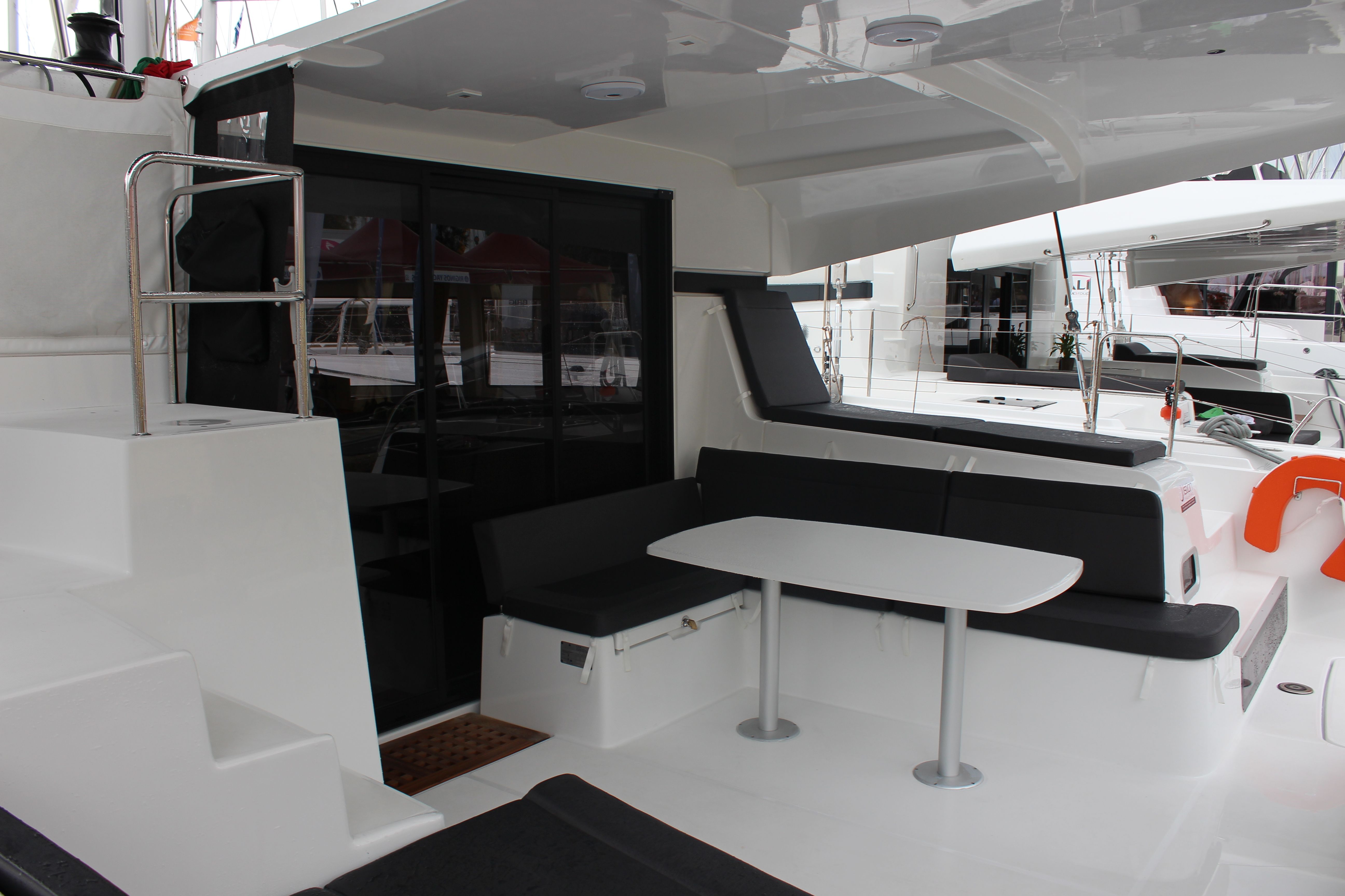 Lagoon 42 | Melissanthi