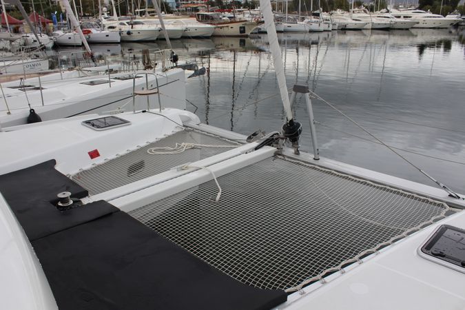 Lagoon 42 | Melissanthi