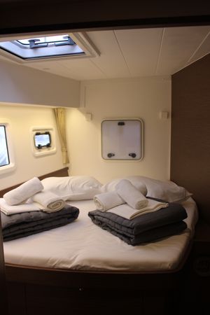 Lagoon 42 | Melissanthi