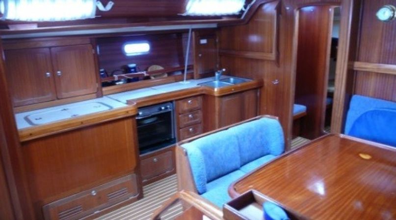 Bavaria 47 | Zoe
