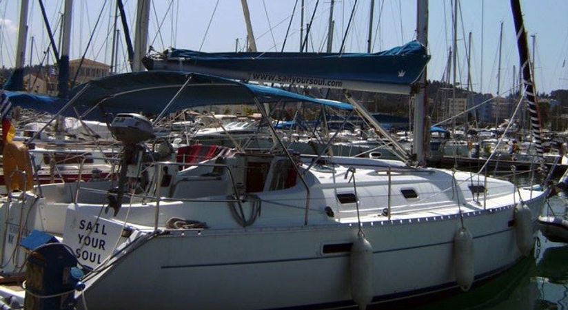 Beneteau Oceanis Clipper 331 | Romantika