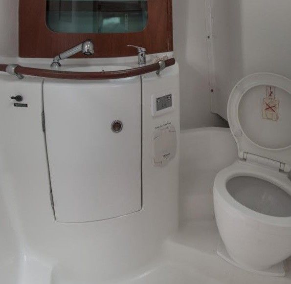 Beneteau Oceanis Clipper 331 | Romantika