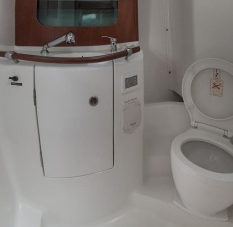 Beneteau Oceanis Clipper 331 | Romantika