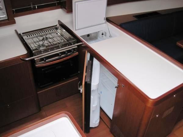 Beneteau Oceanis 54 | Sirena De Oro