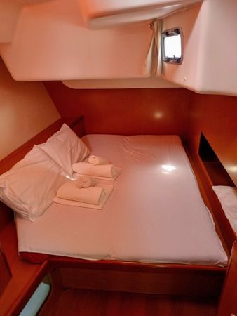 Beneteau Oceanis 54 | Sirena De Oro