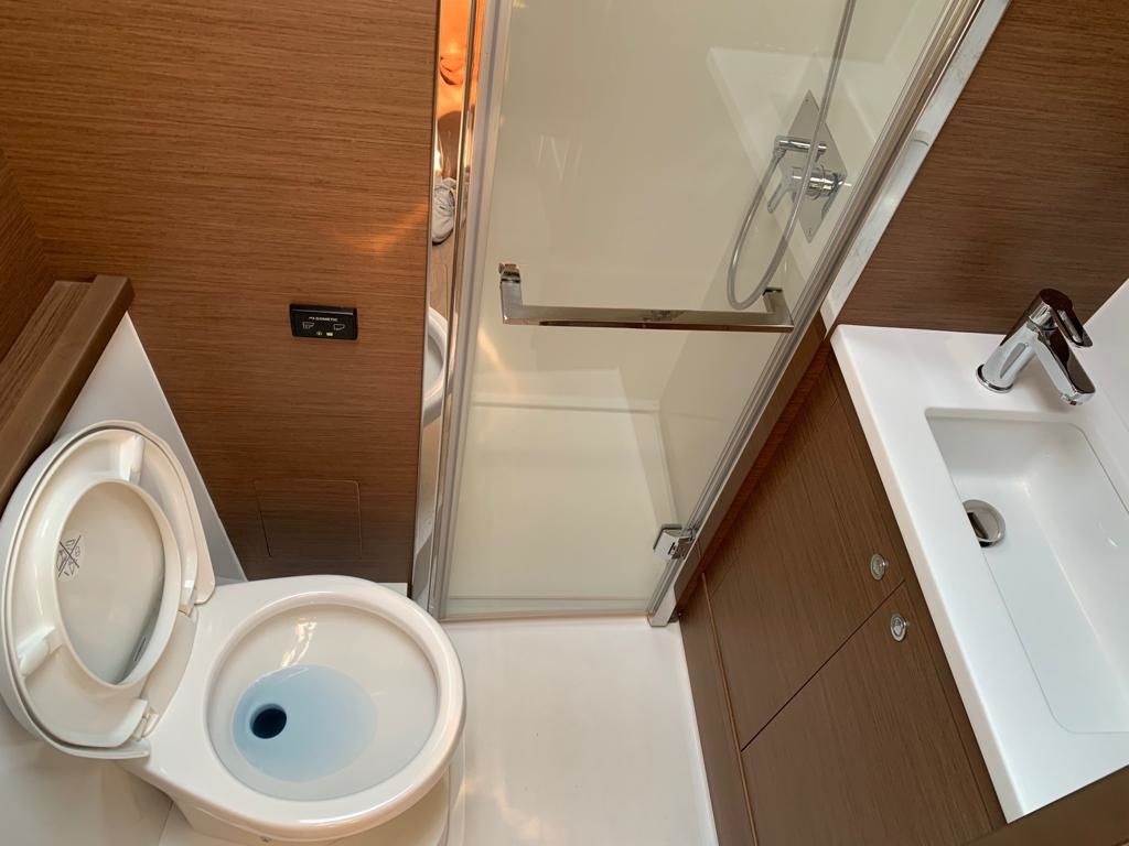 Lagoon 52 F | Caracara