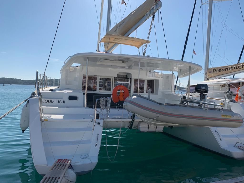 Lagoon 450 F | Loumilis 2