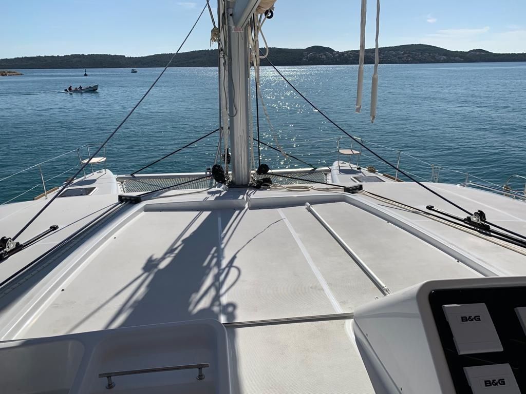 Lagoon 450 F | Loumilis 2