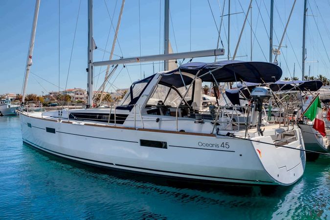 Beneteau Oceanis 45 | Asteria