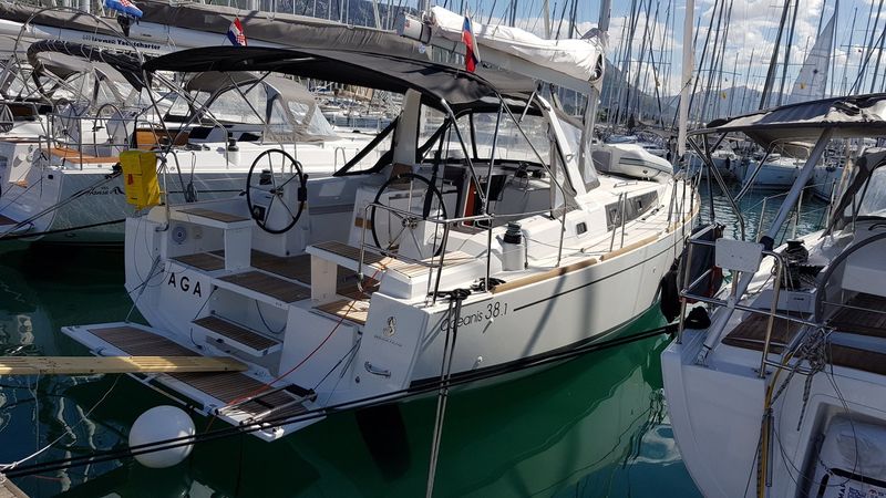 Beneteau Oceanis 38 | Aga