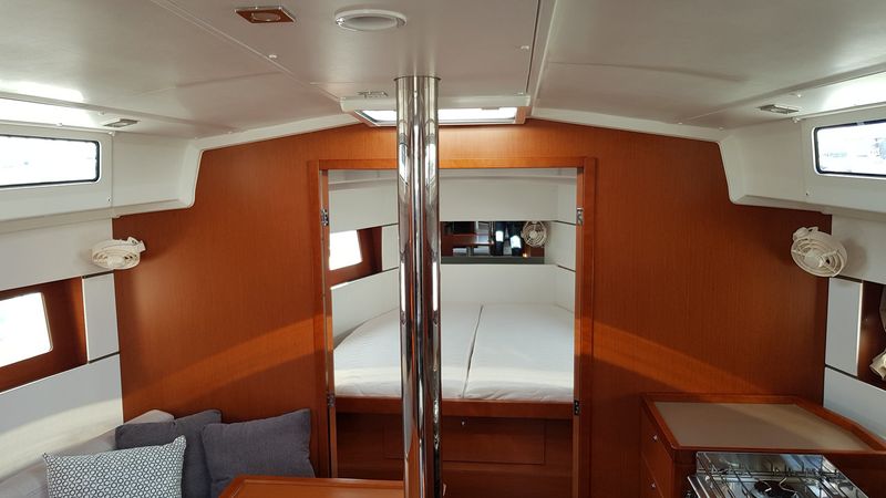 Beneteau Oceanis 38 | Aga