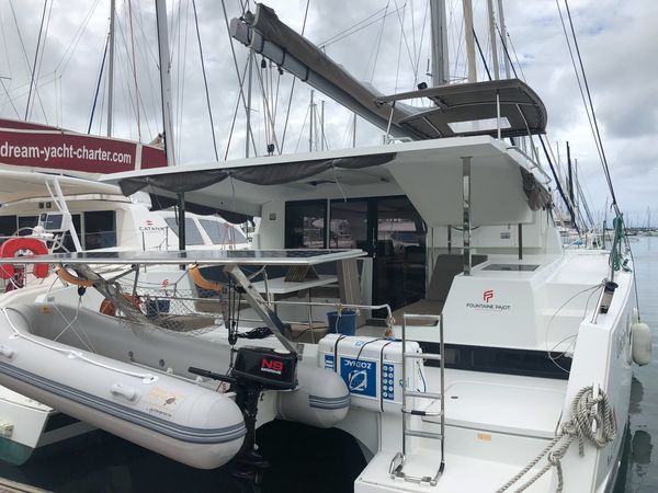 Fountaine Pajot Lucia 40 | Balisier