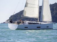 Dufour 390 (2019)