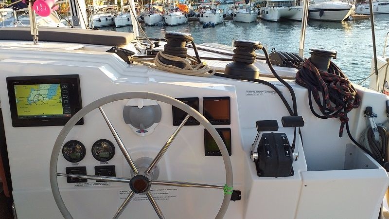 Fountaine Pajot Lucia 40 | El Camino