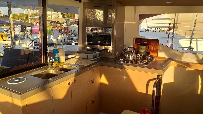 Fountaine Pajot Lucia 40 | El Camino