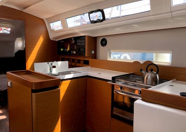 Jeanneau Sun Odyssey 410 | Eumephe