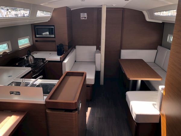 Jeanneau Sun Odyssey 410 | Eumephe