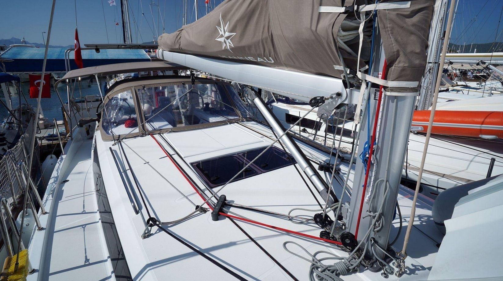 Jeanneau Sun Odyssey 410 | Free Me