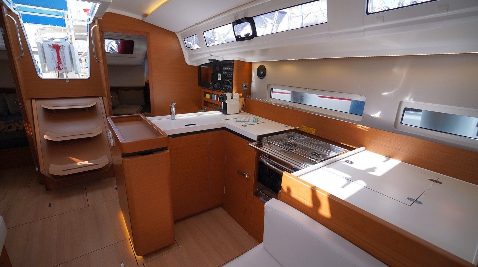 Jeanneau Sun Odyssey 410 | Free Me