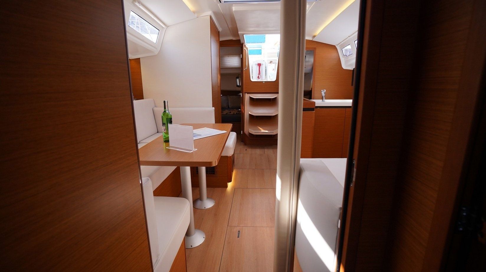 Jeanneau Sun Odyssey 410 | Free Me