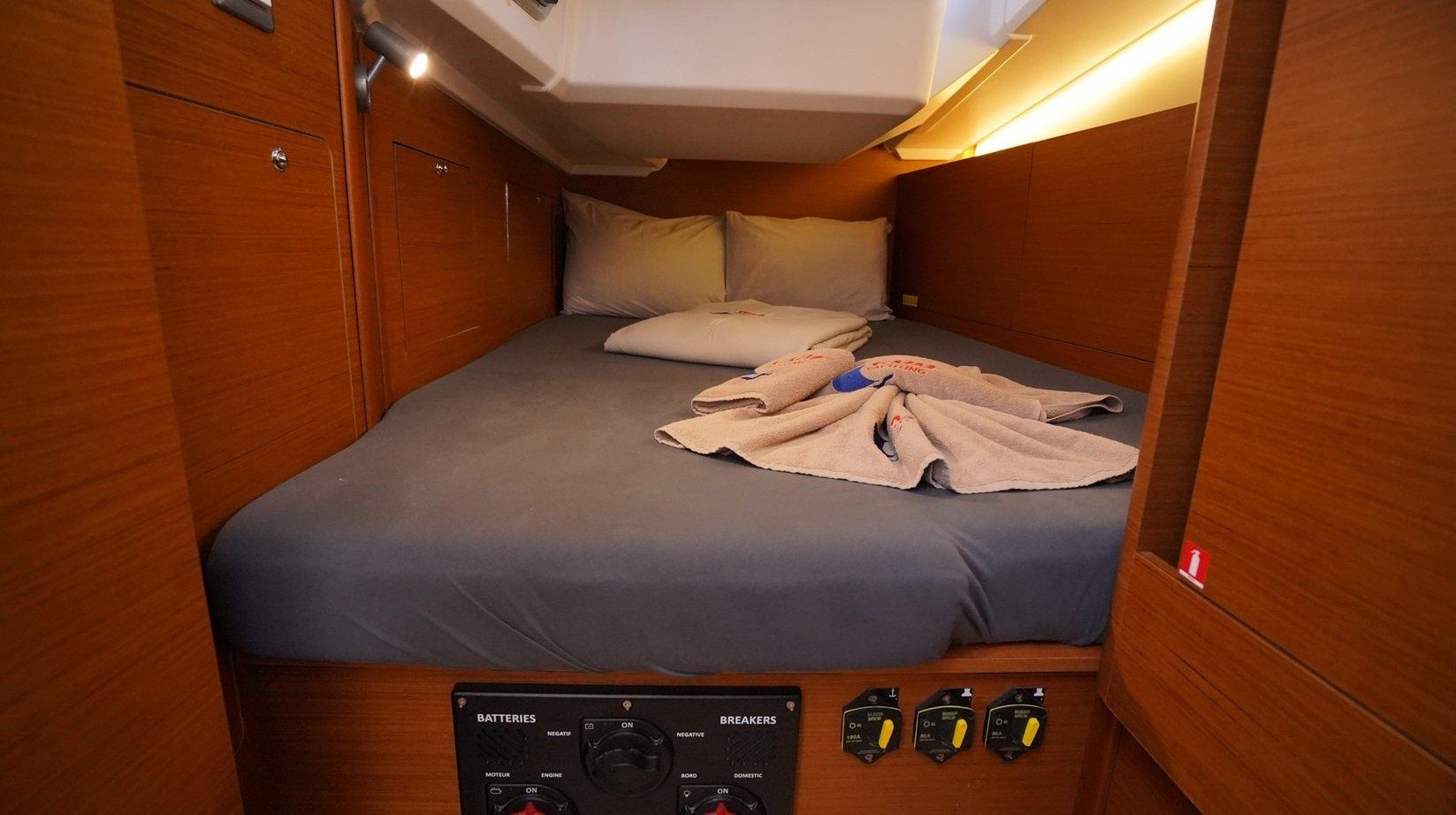 Jeanneau Sun Odyssey 410 | Free Me