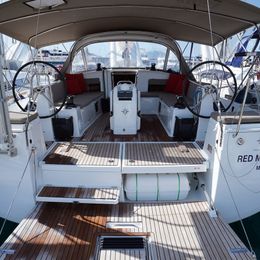 Jeanneau Sun Odyssey 490 | Red Marlin