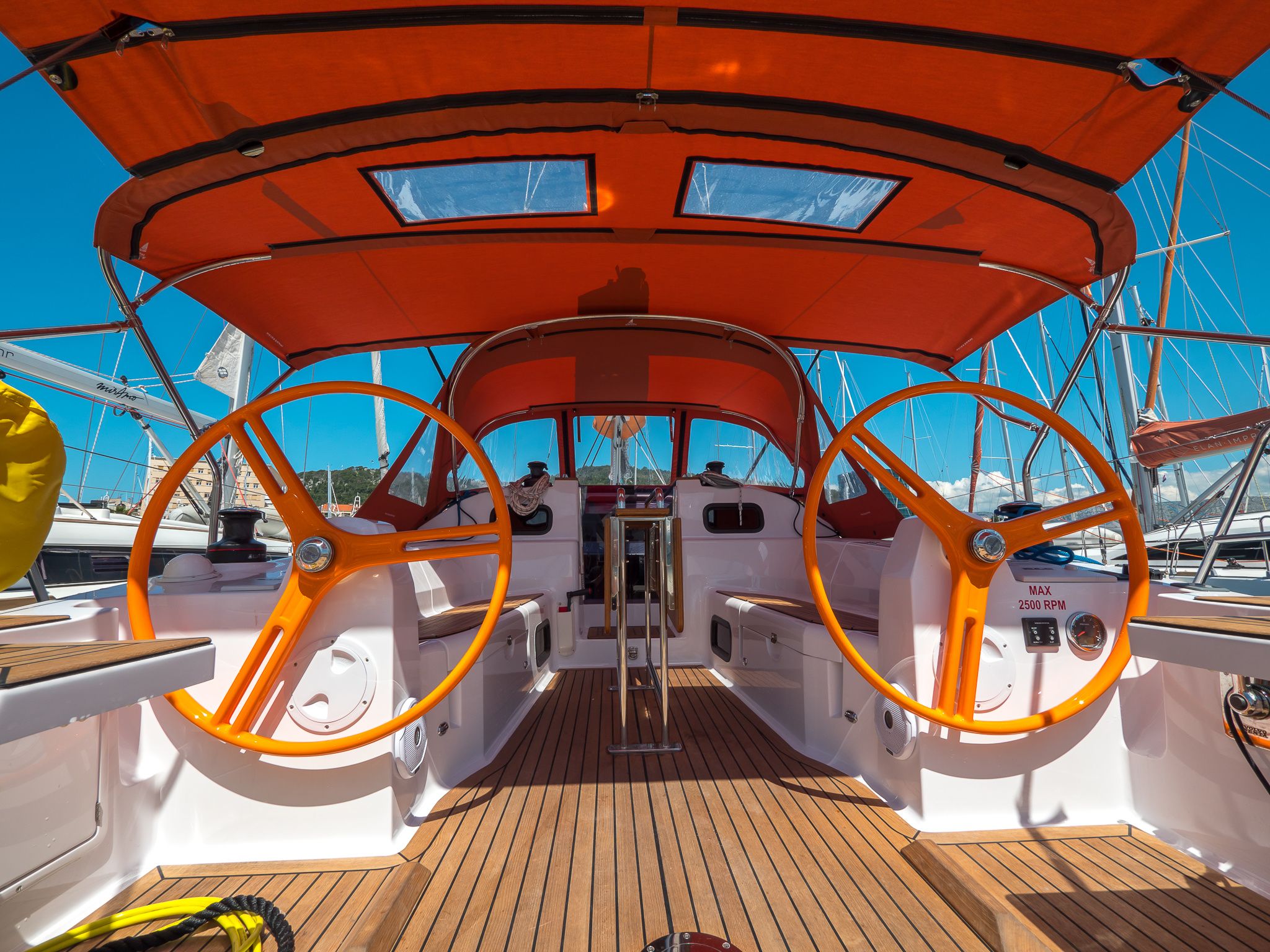 Elan 40 Impression | Happy