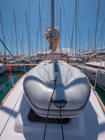 Elan 40 Impression | Happy