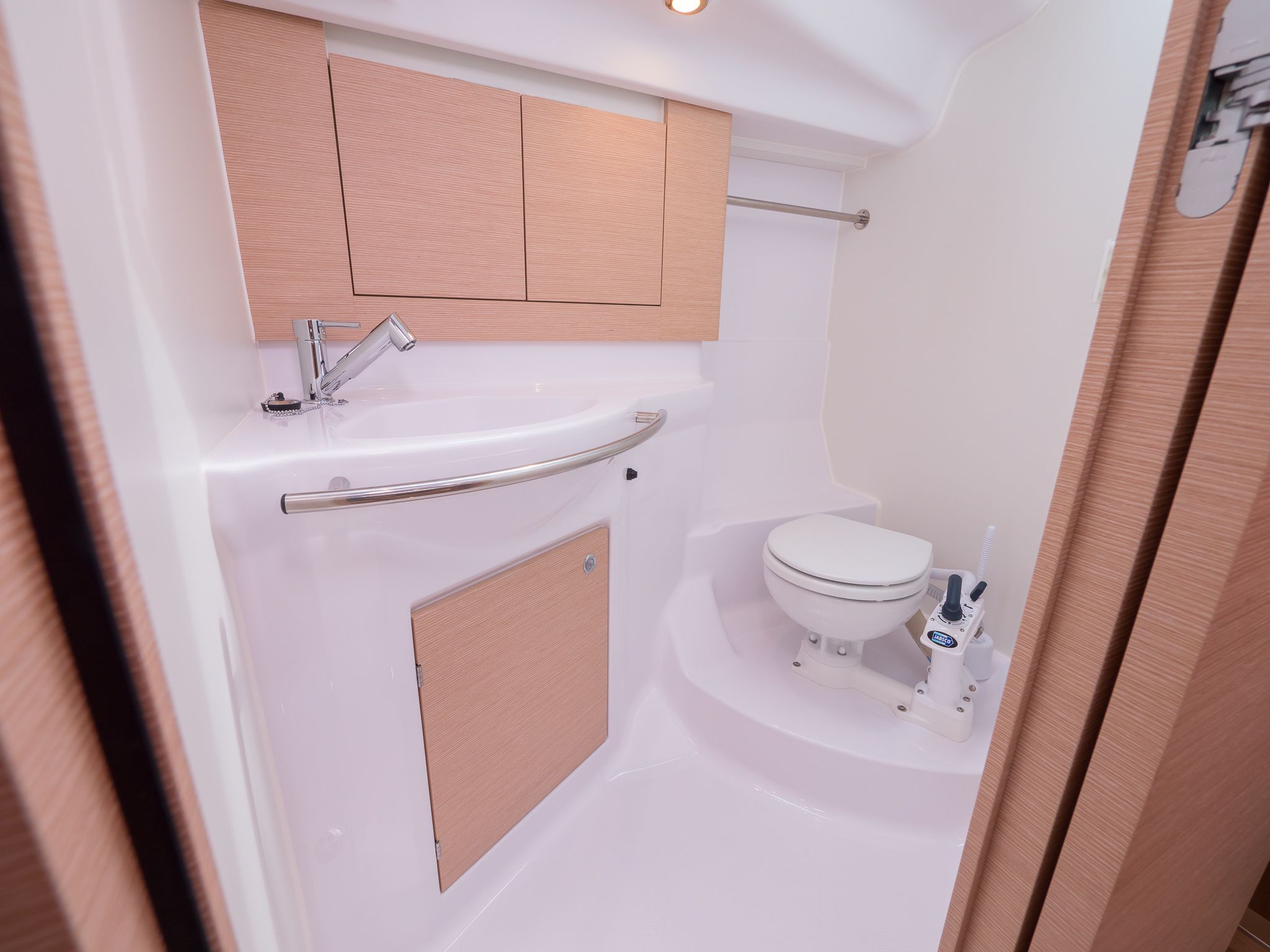 Elan 40 Impression | Happy