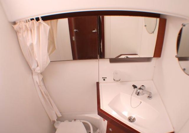 Beneteau Oceanis 50 | Pura Vida