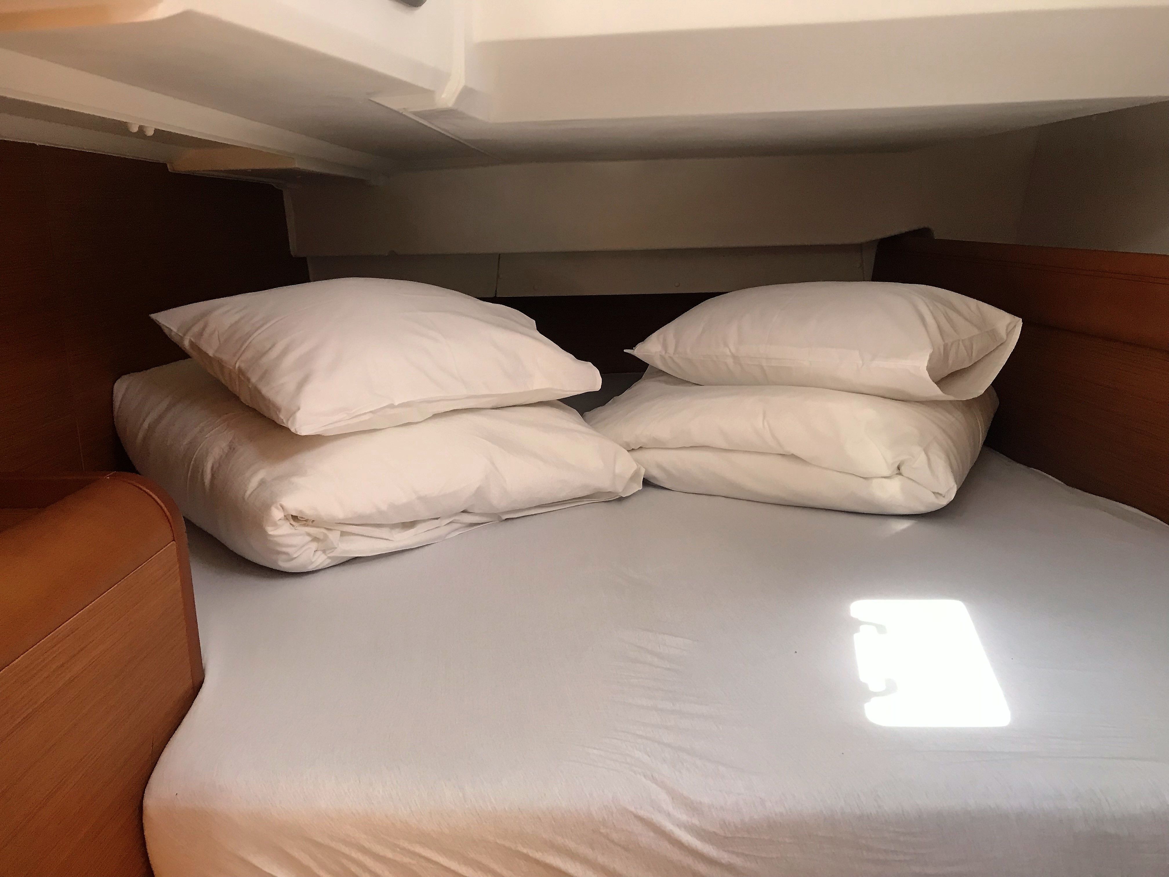 Jeanneau Sun Odyssey 449 | Hallyday