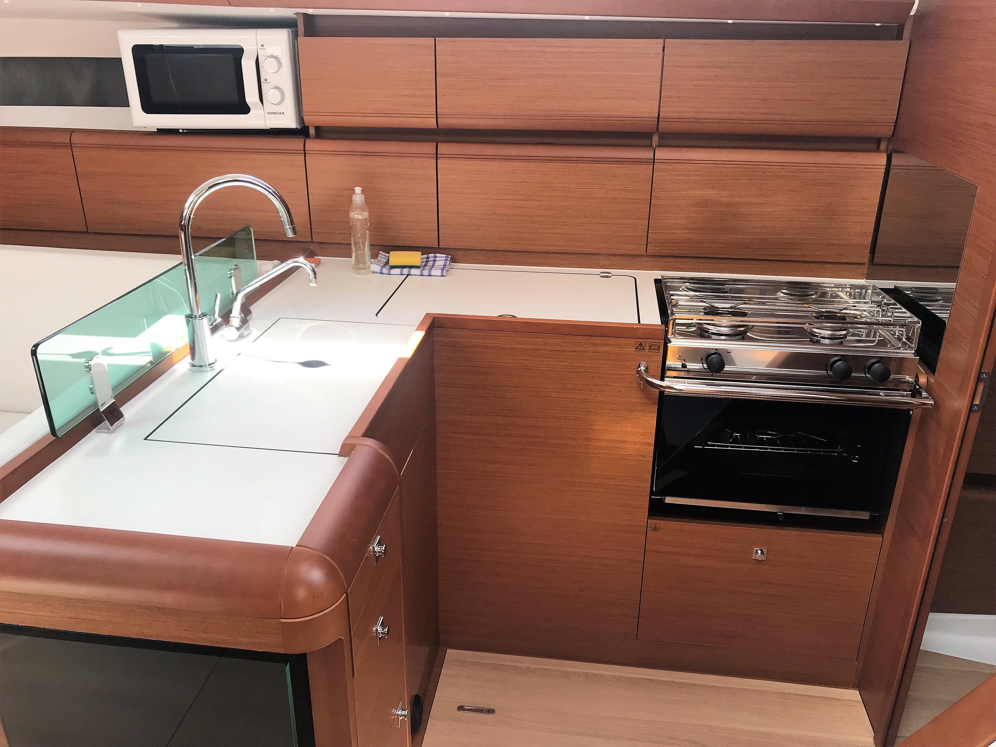 Jeanneau Sun Odyssey 449 | Hallyday