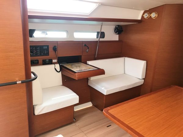 Jeanneau Sun Odyssey 449 | Hallyday