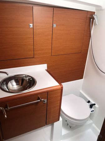 Jeanneau Sun Odyssey 449 | Hallyday