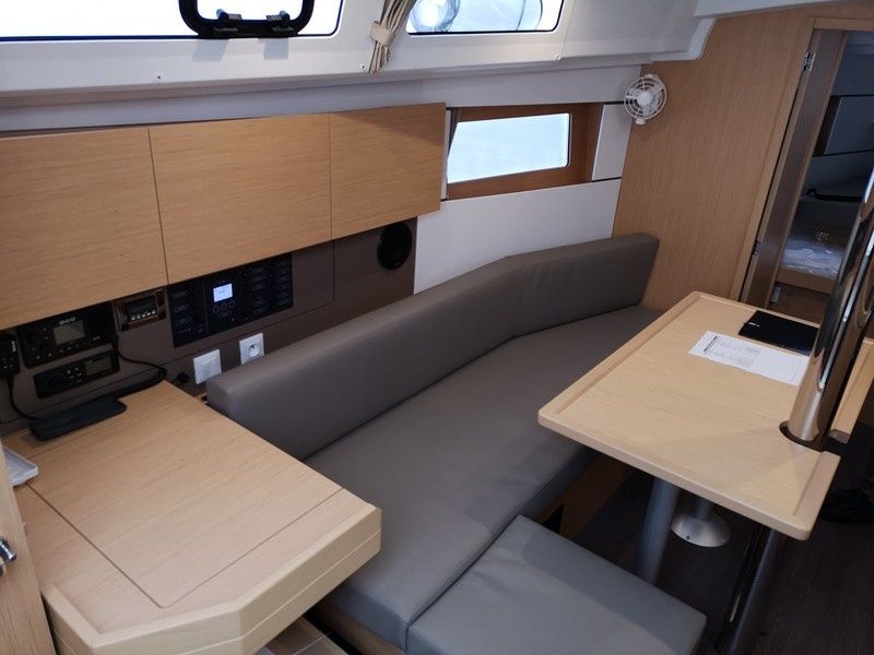 Beneteau Oceanis 35.1 | Maya Bay 2