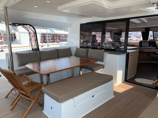Fountaine Pajot Saba 50 | Anna Isabella