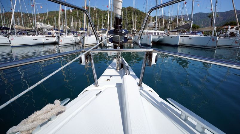 Jeanneau Sun Odyssey 389 | Gin Fizz