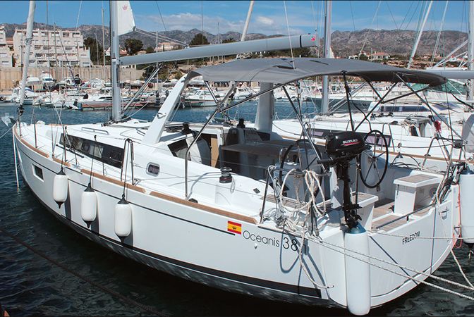 Beneteau Oceanis 38.1 | Freedom