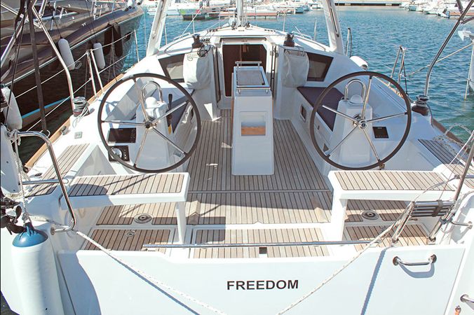 Beneteau Oceanis 38.1 | Freedom