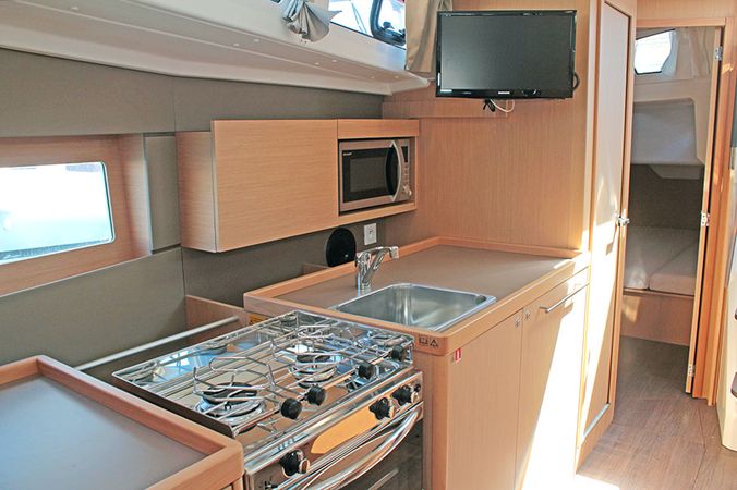 Beneteau Oceanis 38.1 | Freedom